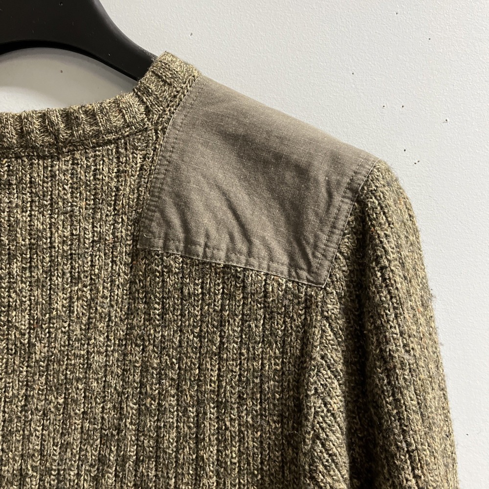 Eddie Bauer‎ Sweater Mens M Olive Green Cable Knit Shoulder Elbow Patches Preppy - Picture 6 of 11